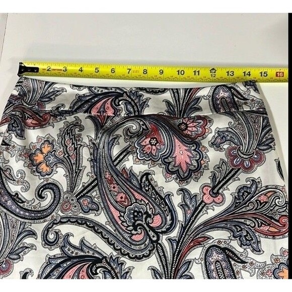 Ann Taylor Petite Sz 4P Pencil Skirt Multicolor Paisley Cotton stretch lined - Picture 7 of 9